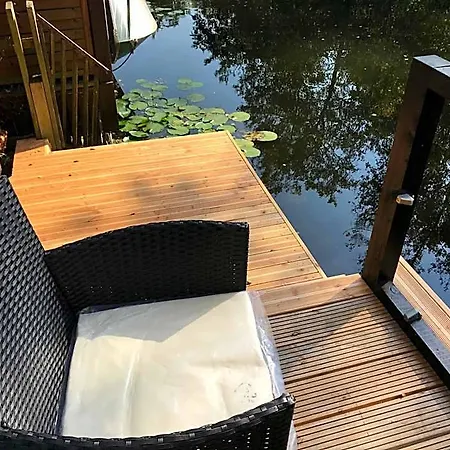 Bootshaus Mecklenburg In Am Inselsee