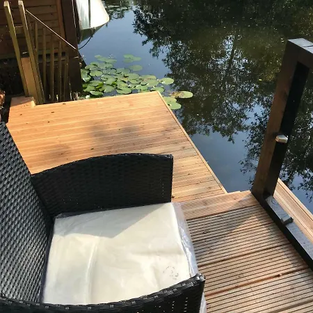 Bootshaus Mecklenburg In Am Inselsee * Güstrow